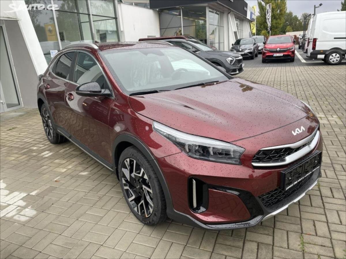 KIA XCeed SUV / Terénní 1,6 l 110 kw