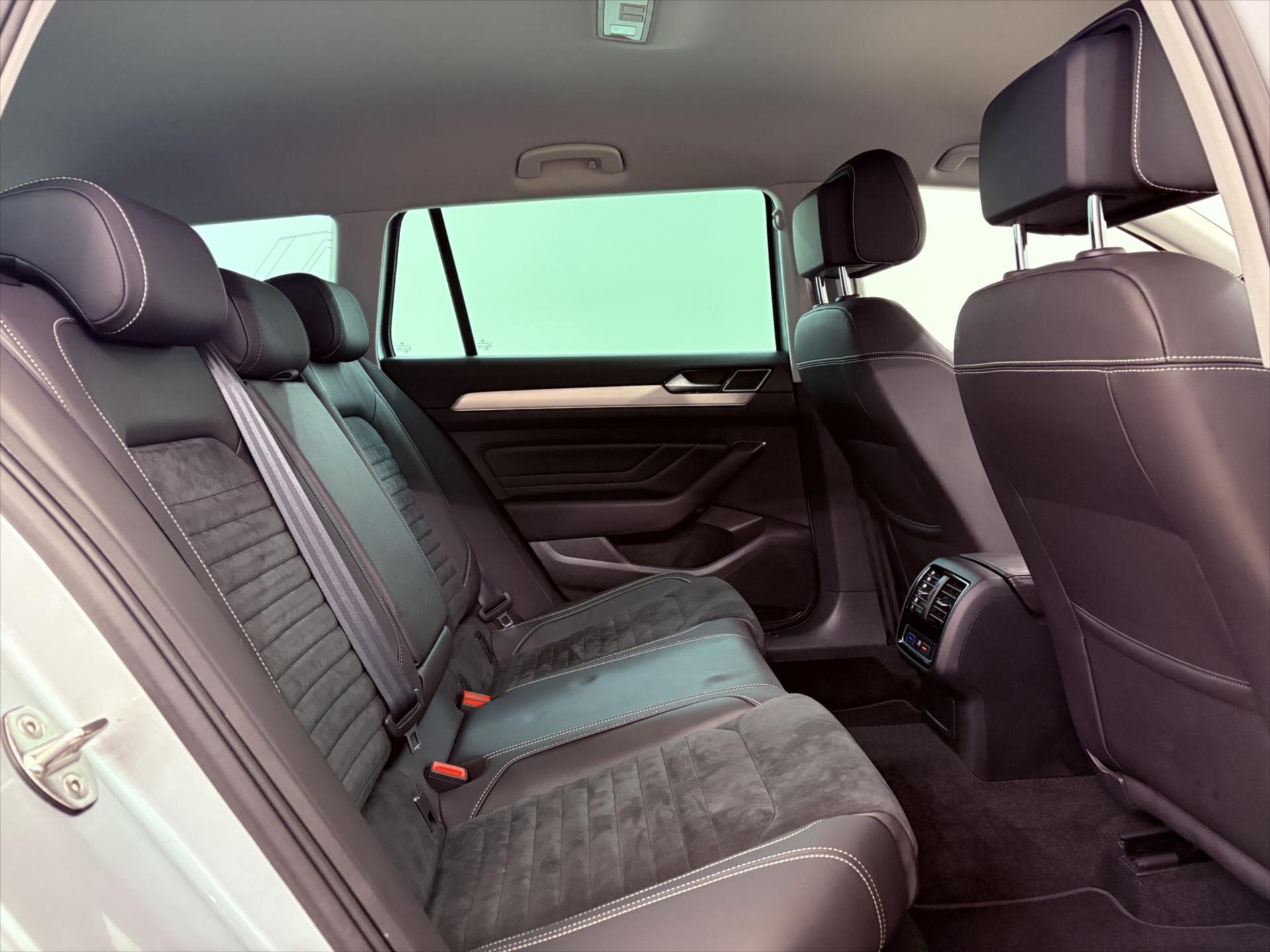 Volkswagen Passat Kombi 2,0 l 110 kw