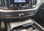 Volvo V60 19