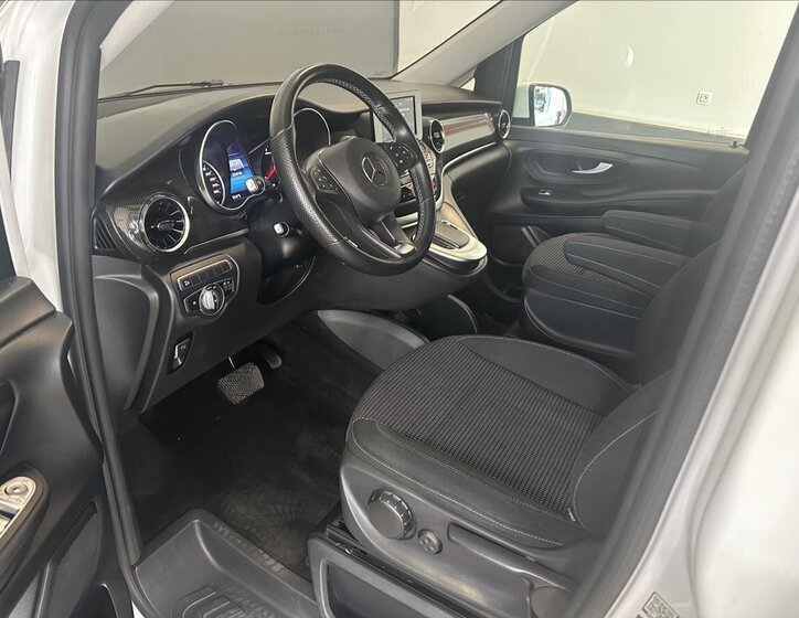 Mercedes-Benz Třídy V MPV 2,0 l 140 kw