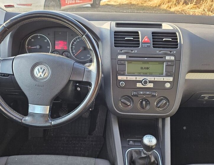 Volkswagen Golf Hatchback 1,9 l 77 kw
