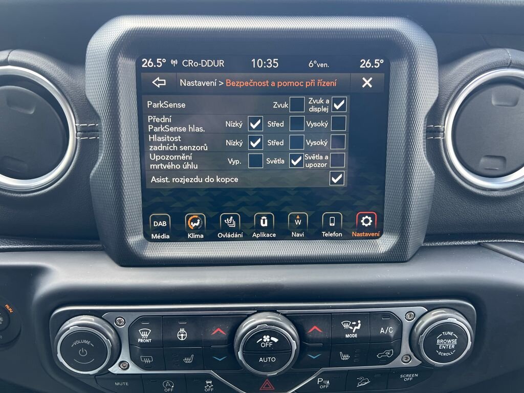 Jeep Wrangler SUV / Terénní 2,0 l 200 kw