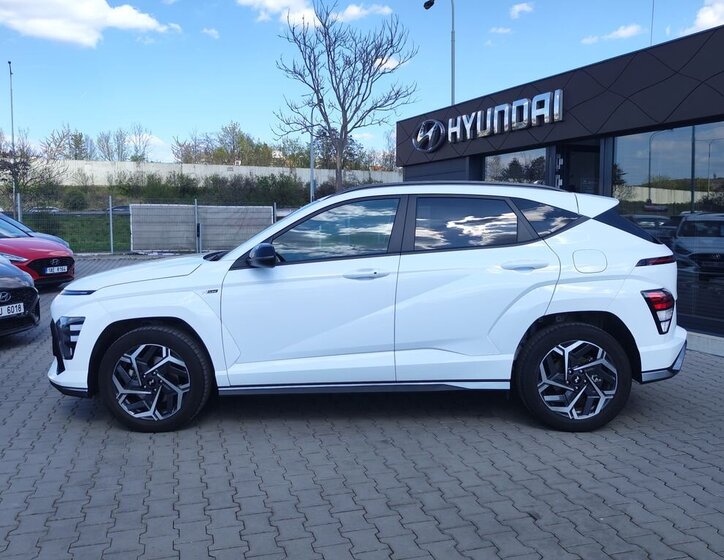Hyundai Kona SUV / Terénní 1,6 l 145 kw