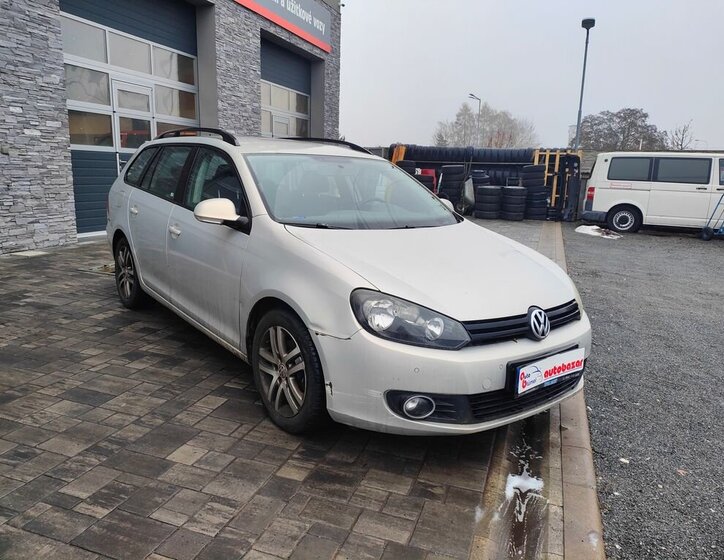 Volkswagen Golf Kombi 1,6 l 75 kw