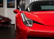 Ferrari 458 Kupé 4,5 l 416 kw