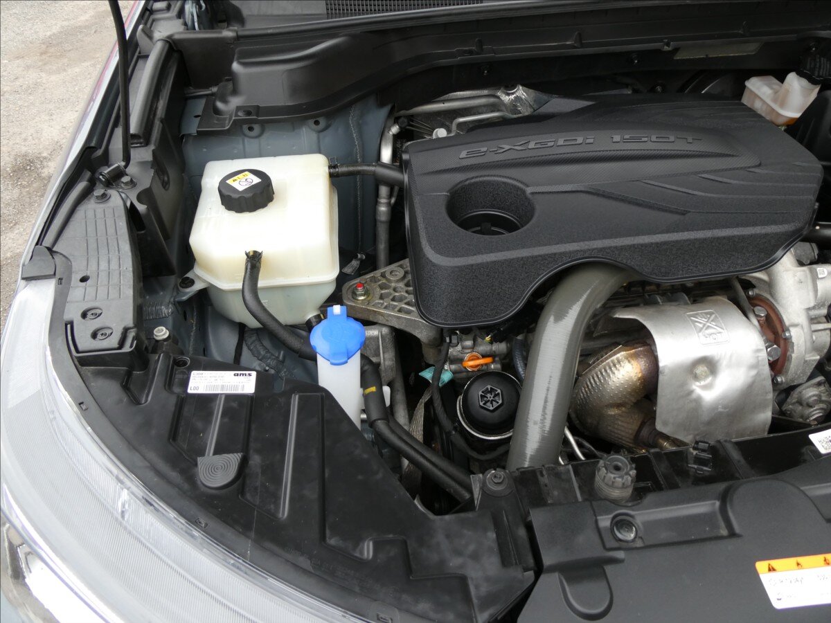 SsangYong Korando SUV / Terénní 1,5 l 120 kw