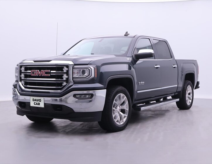 GMC Sierra 3