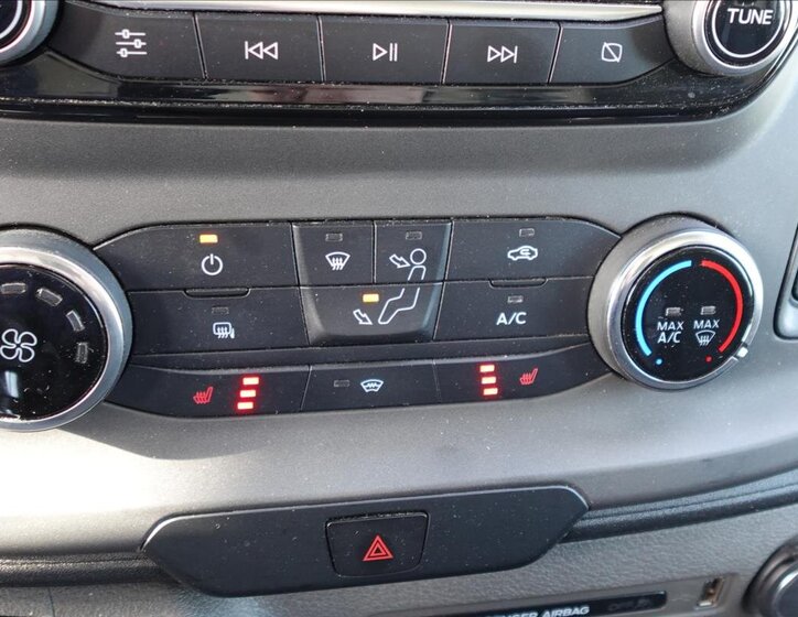 Ford Transit Ostatní 2,0 l 96 kw