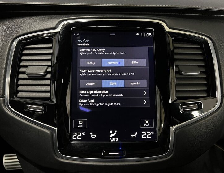 Volvo XC90 SUV / Terénní 2,0 l 177 kw