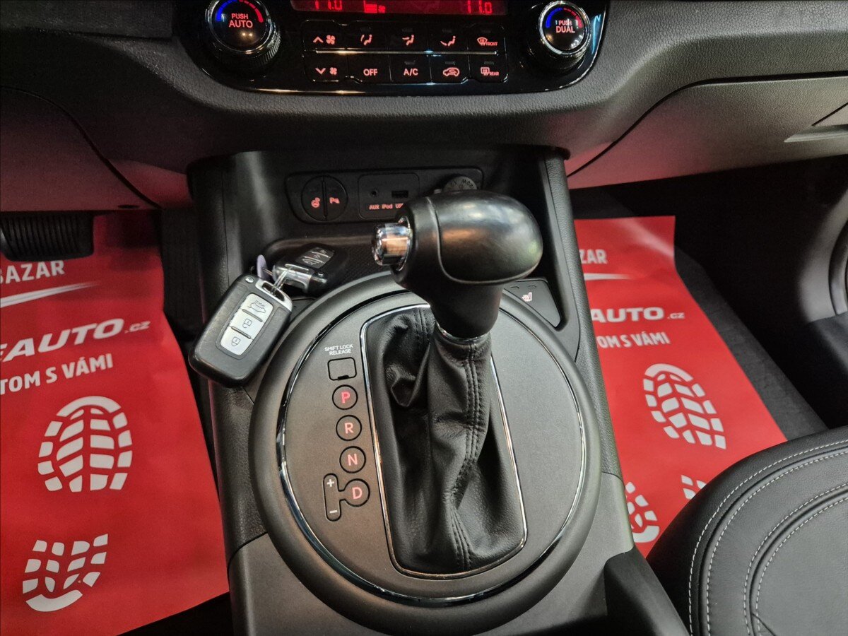 KIA Sportage SUV / Terénní 2,0 l 120 kw