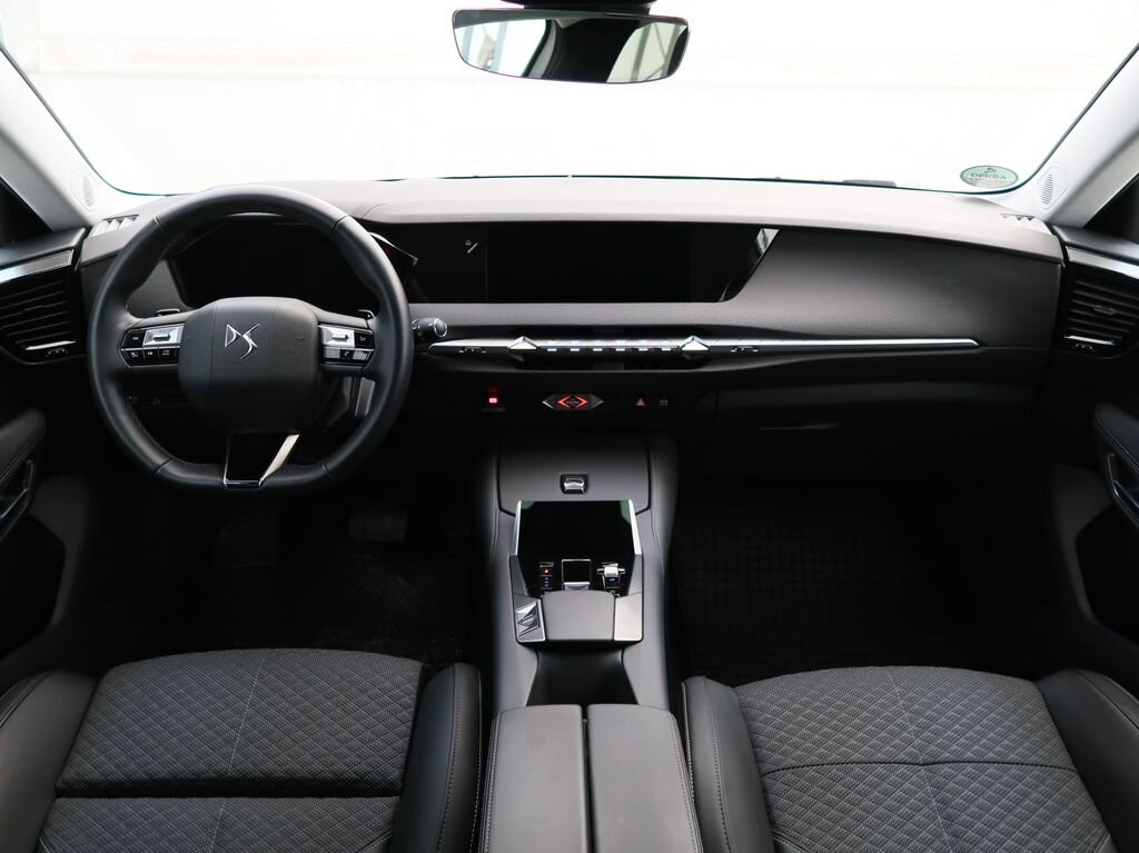 DS Automobiles DS4 Hatchback 1,2 l 100 kw