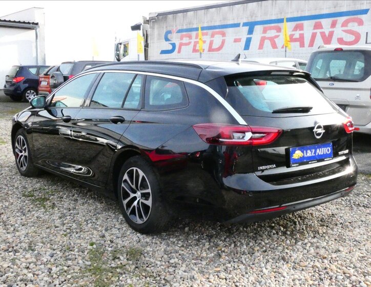 Opel Insignia Kombi 1,6 l 81 kw
