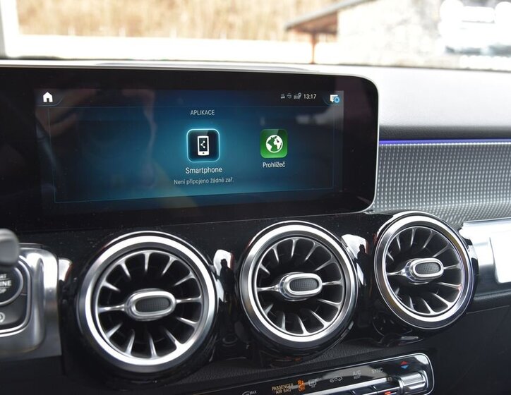 Mercedes-Benz GLB SUV / Terénní 2,0 l 110 kw