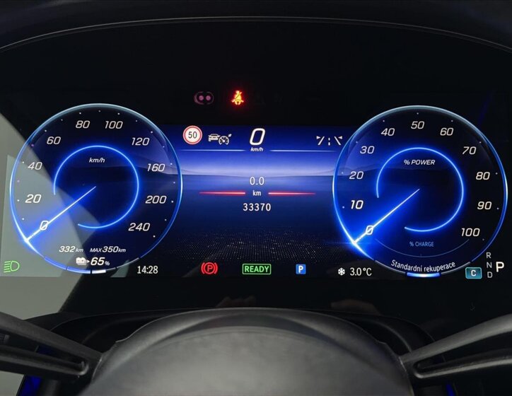 Mercedes-Benz EQS 16