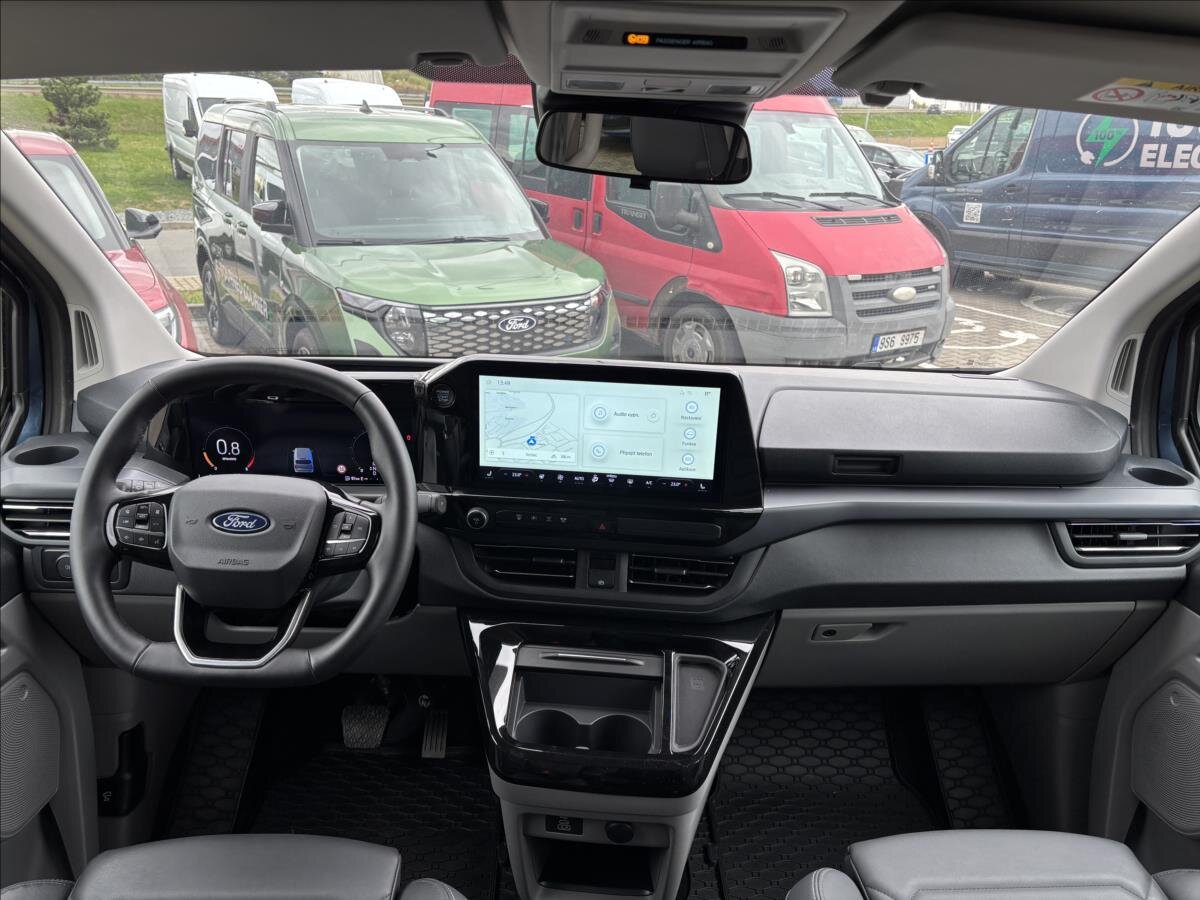 Ford Tourneo Custom Kombi 2,0 l 125 kw