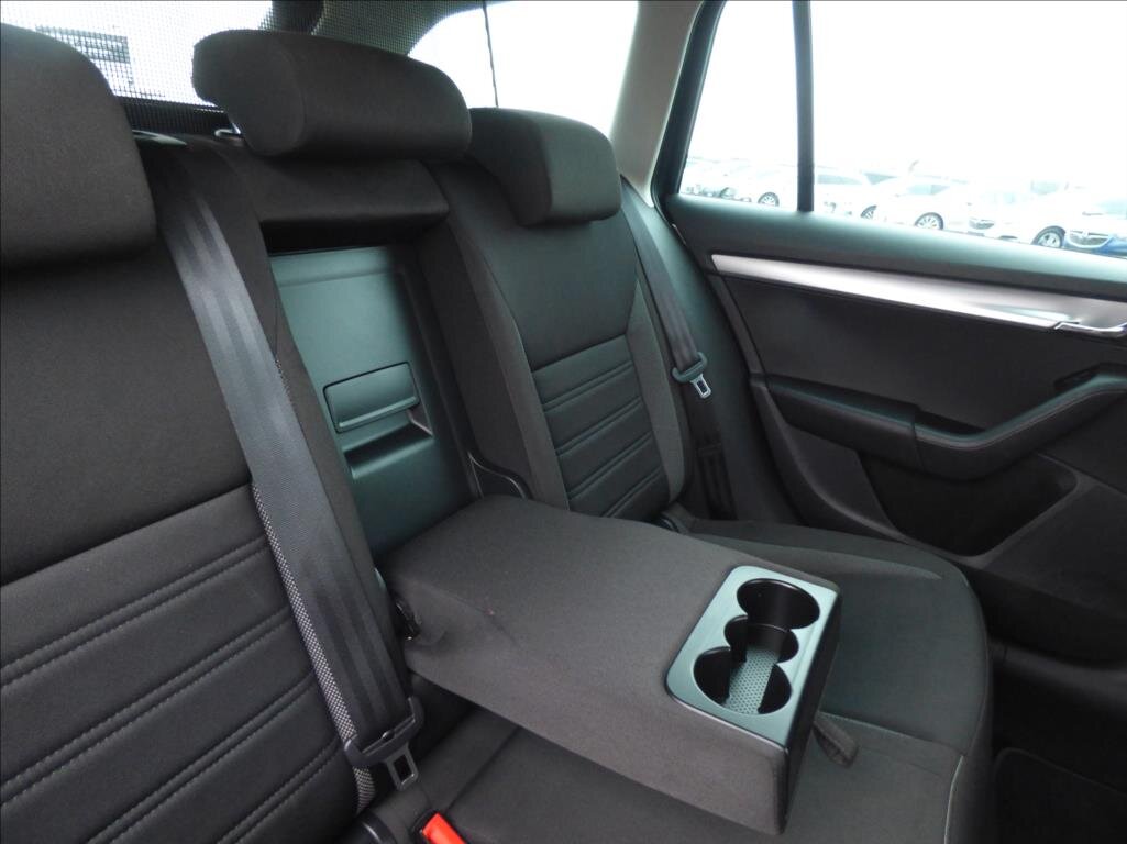 Škoda Octavia Kombi 2,0 l 110 kw