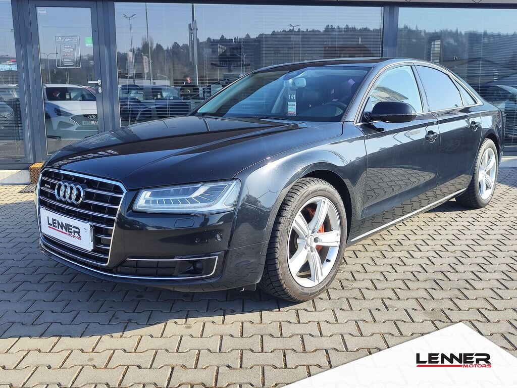 Audi A8 Sedan / Limuzína 3,0 l 190 kw