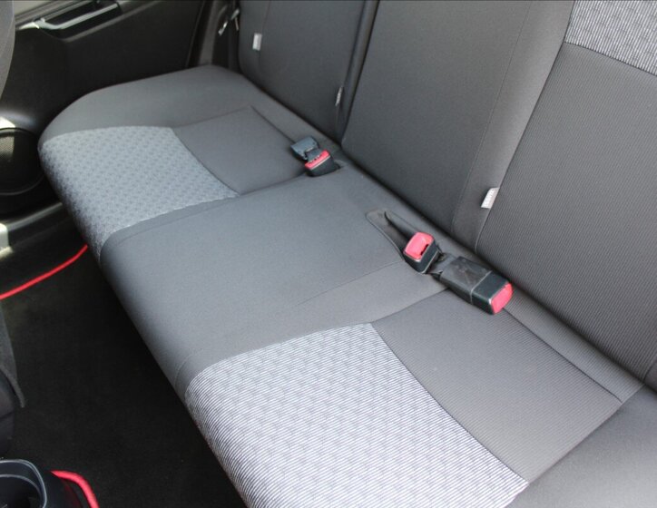 Toyota Yaris Hatchback 1,3 l 73 kw