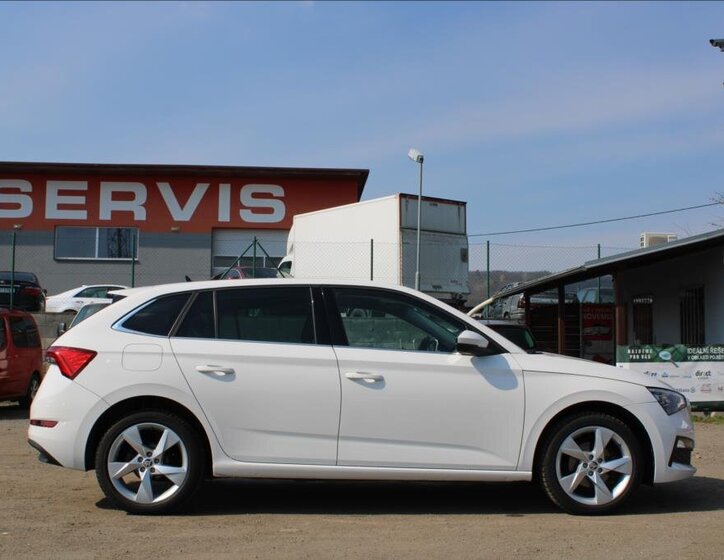 Škoda Scala Hatchback 1,5 l 110 kw