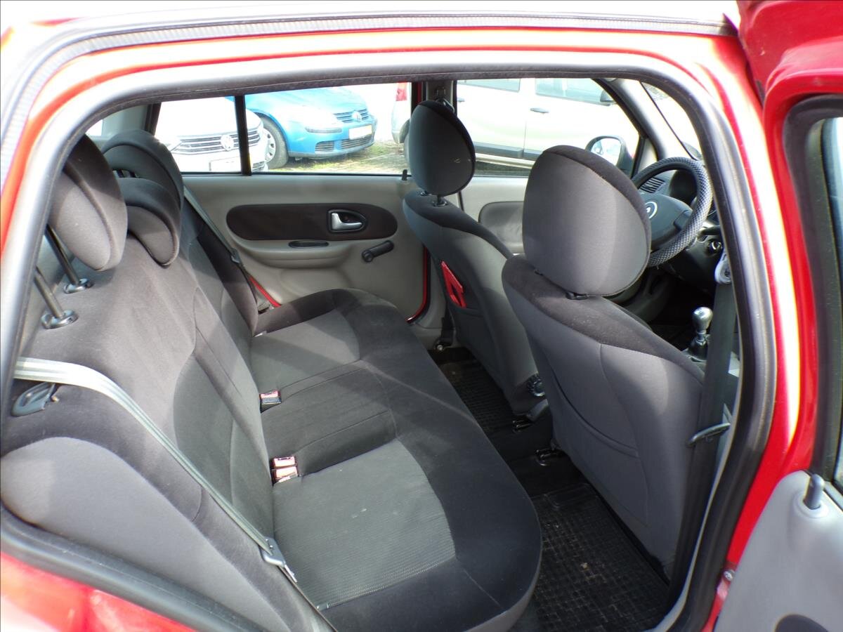 Renault Thalia Sedan 1,1 l 55 kw