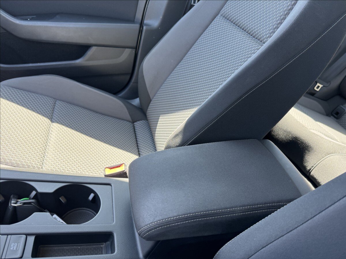 Volkswagen Passat Ostatní 1,6 l 88 kw