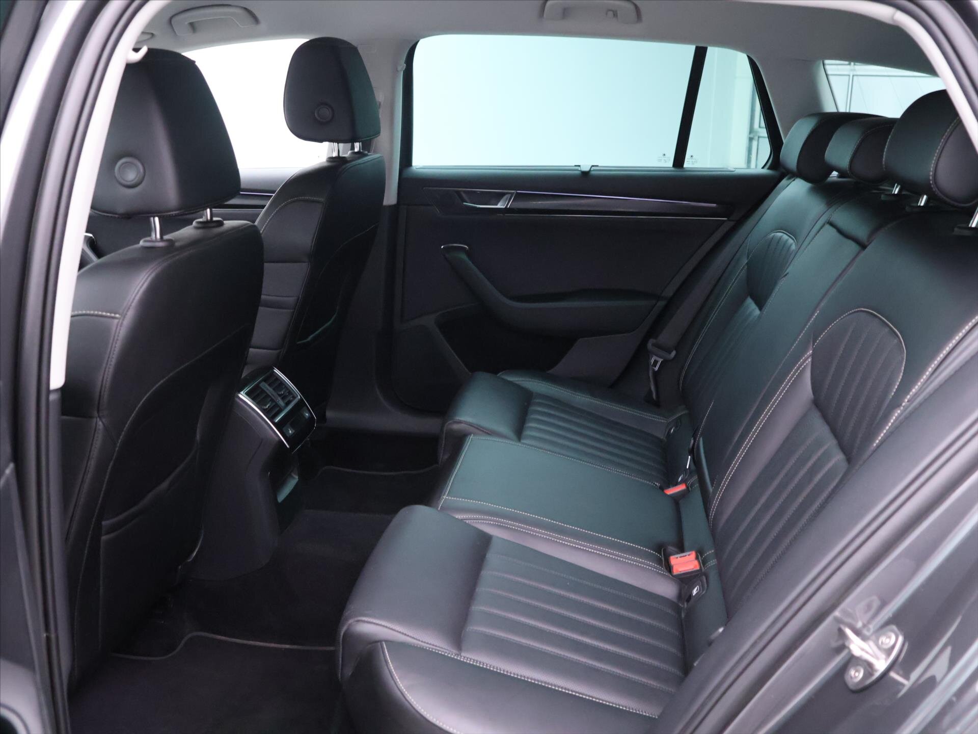 Škoda Superb Kombi 2,0 l 147 kw