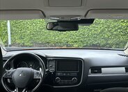 Mitsubishi Outlander SUV / Terénní 2,3 l 110 kw