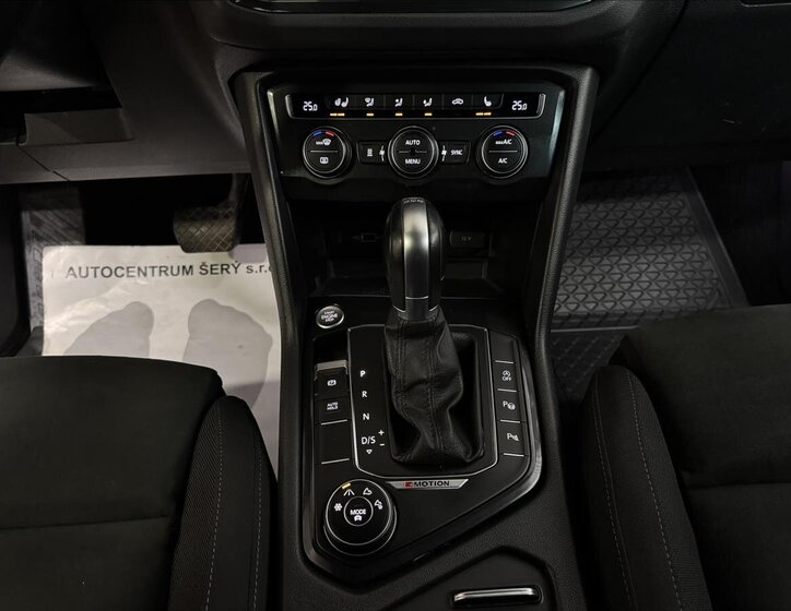 Volkswagen Tiguan SUV / Terénní 2,0 l 140 kw