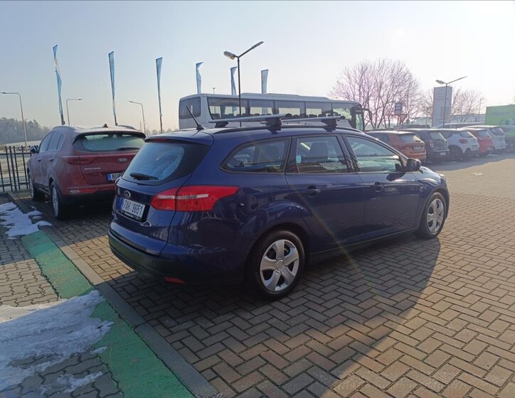 Ford Focus Kombi 1,5 l 88 kw