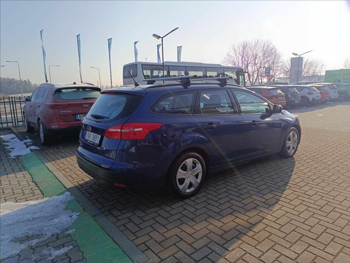 Ford Focus Kombi 1,5 l 88 kw