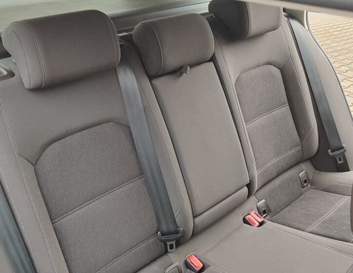 Volkswagen Passat 13