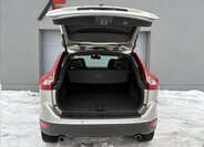 Volvo XC60 SUV 2,4 l 120 kw