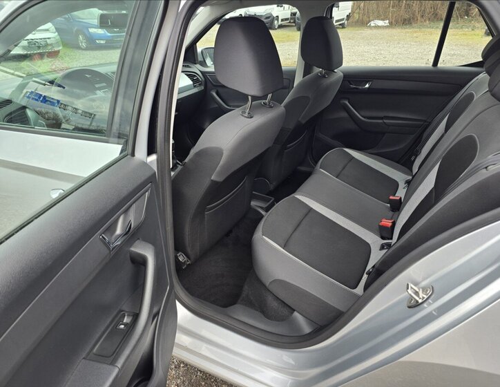 Škoda Fabia Hatchback 999,0 70 kw