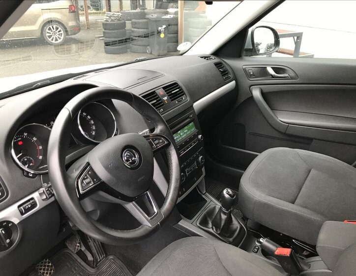 Škoda Yeti SUV / Terénní 1,4 l 90 kw