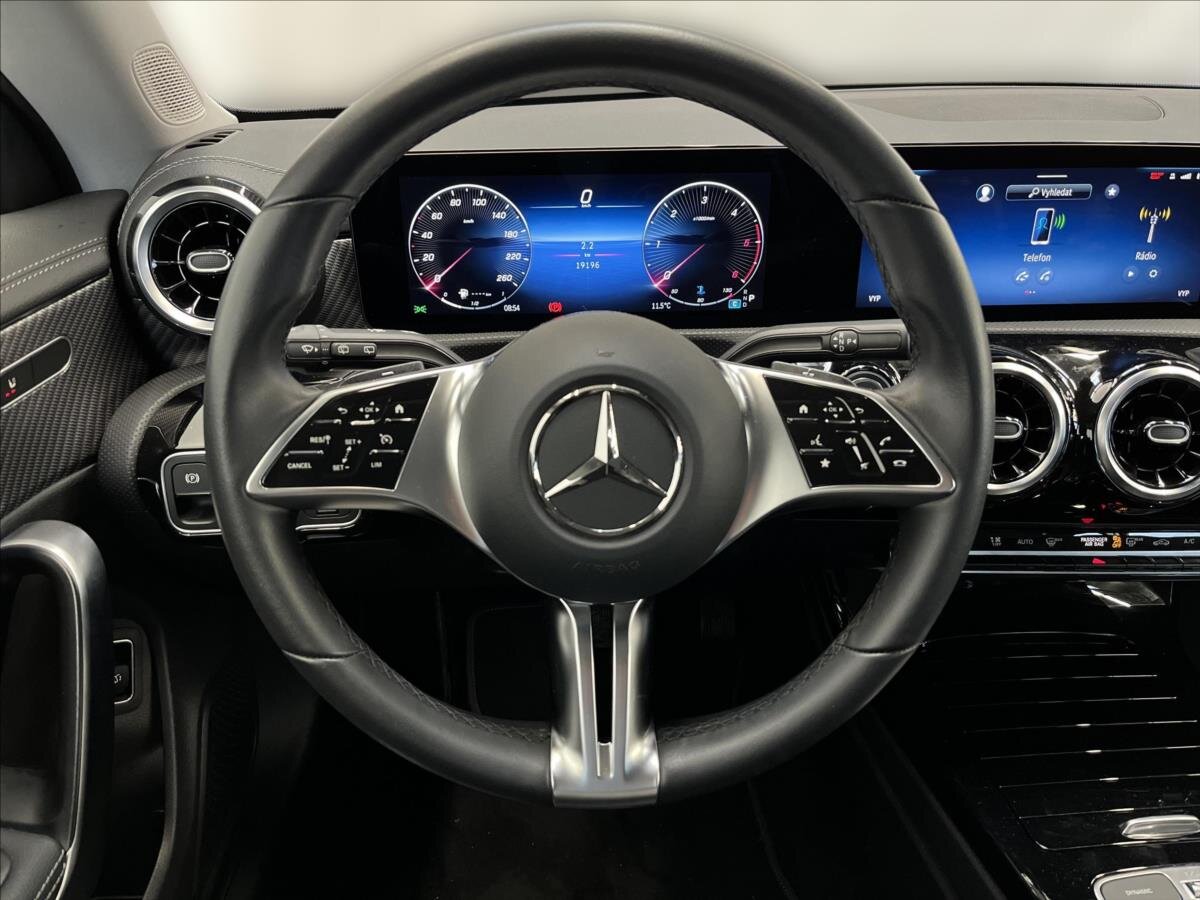 Mercedes-Benz CLA Kombi 2,0 l 85 kw