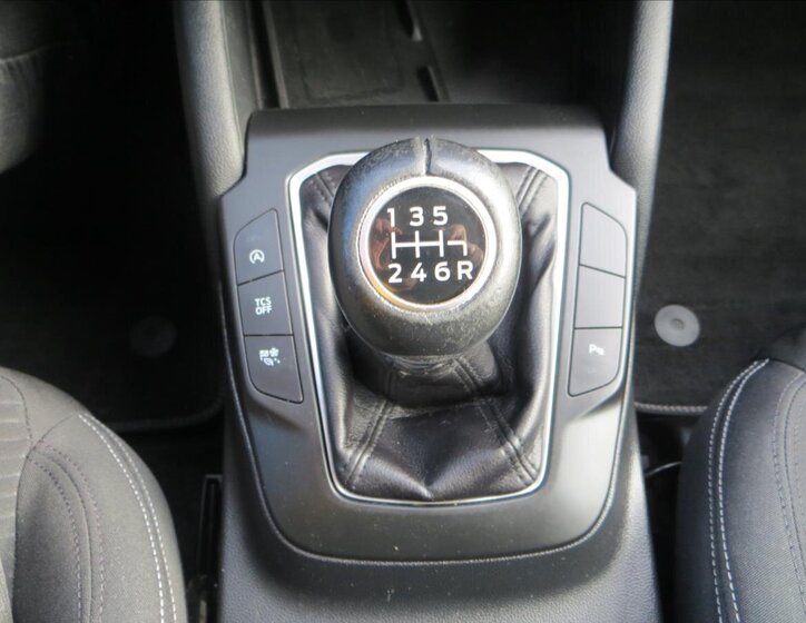 Ford Focus Kombi 999,0 114 kw