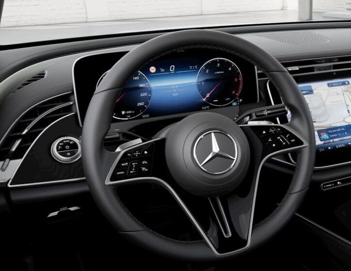 Mercedes-Benz Třídy E Sedan / Limuzína 2,0 l 137 kw