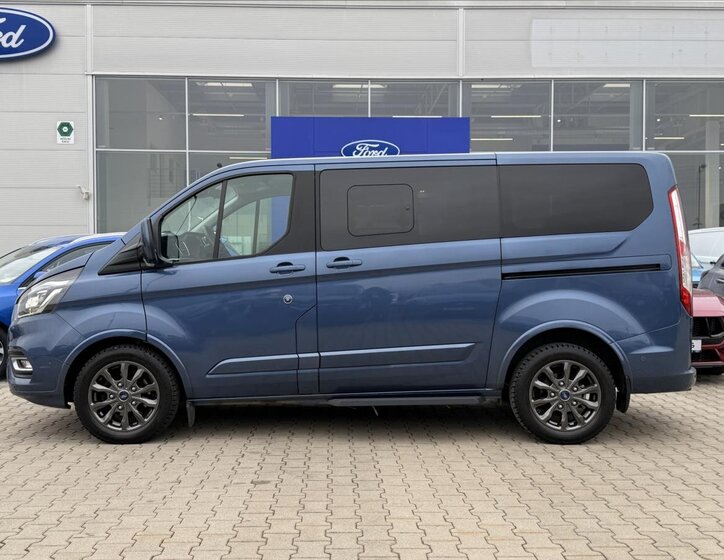 Ford Tourneo Custom MPV 2,0 l 136 kw