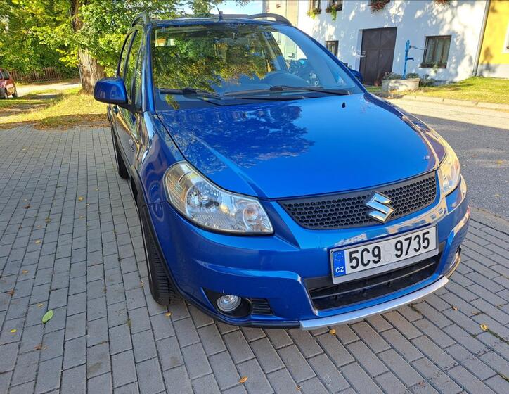 Suzuki SX4 12