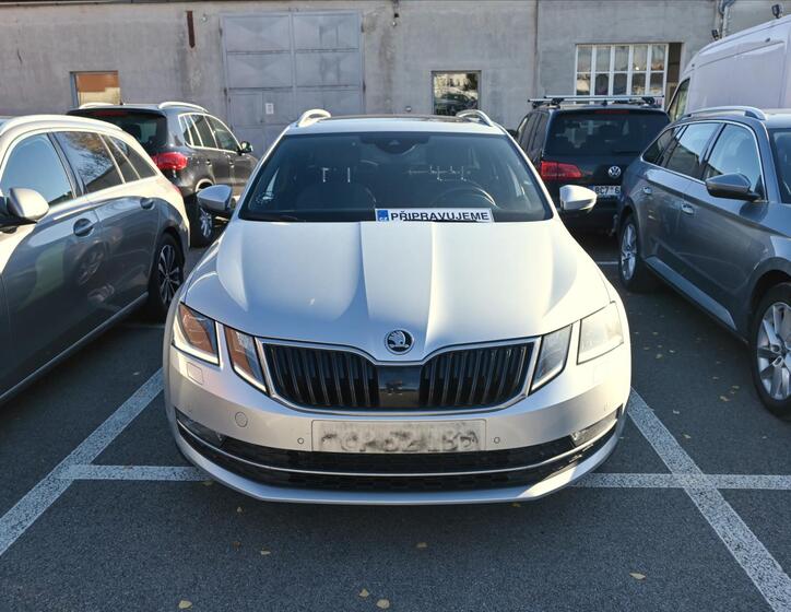 Škoda Octavia 1