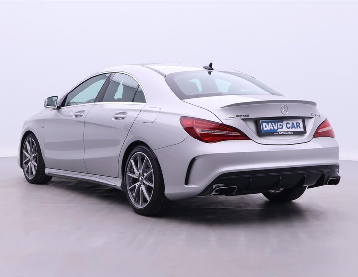 Mercedes-Benz CLA 5