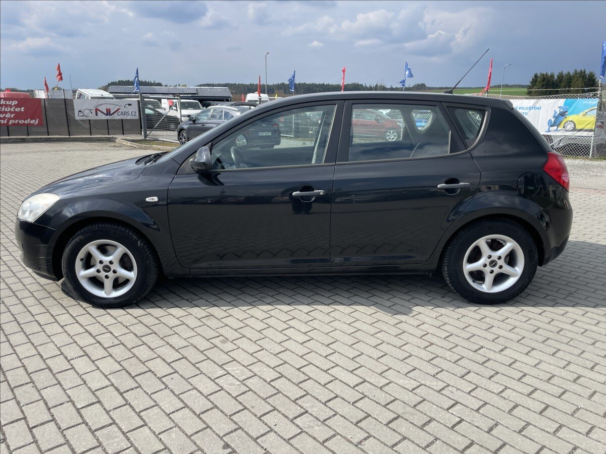 KIA Ceed Hatchback 1,4 l 80 kw
