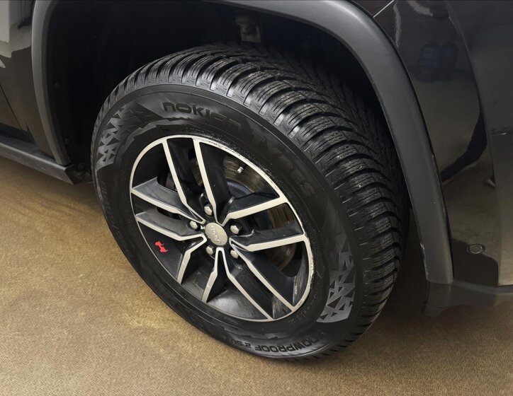 Jeep Grand Cherokee 46