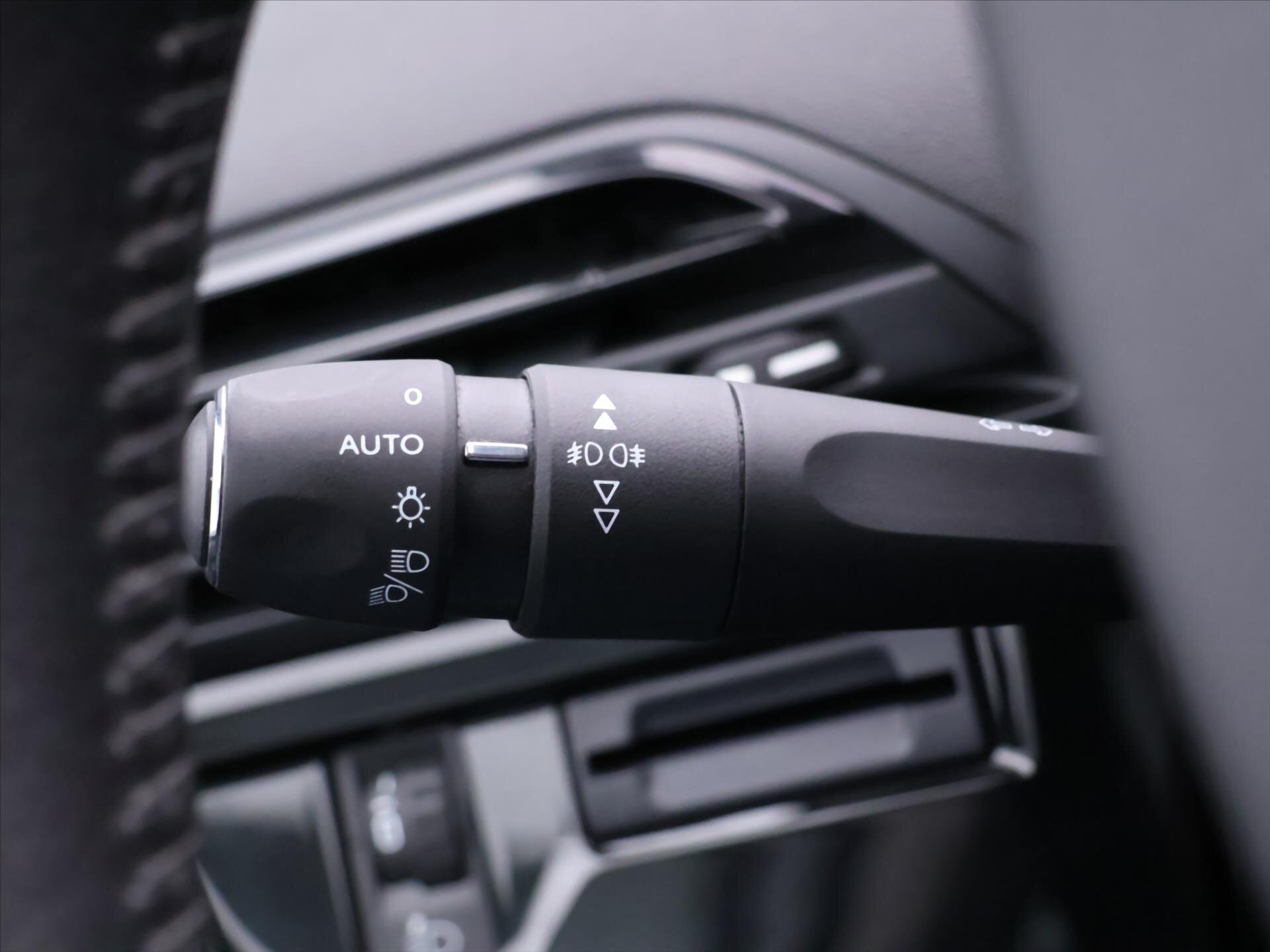 Citroën Grand C4 SpaceTourer MPV 1,2 l 96 kw