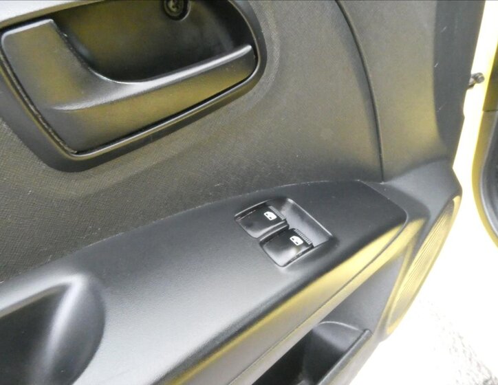 KIA Picanto Hatchback 1,1 l 48 kw