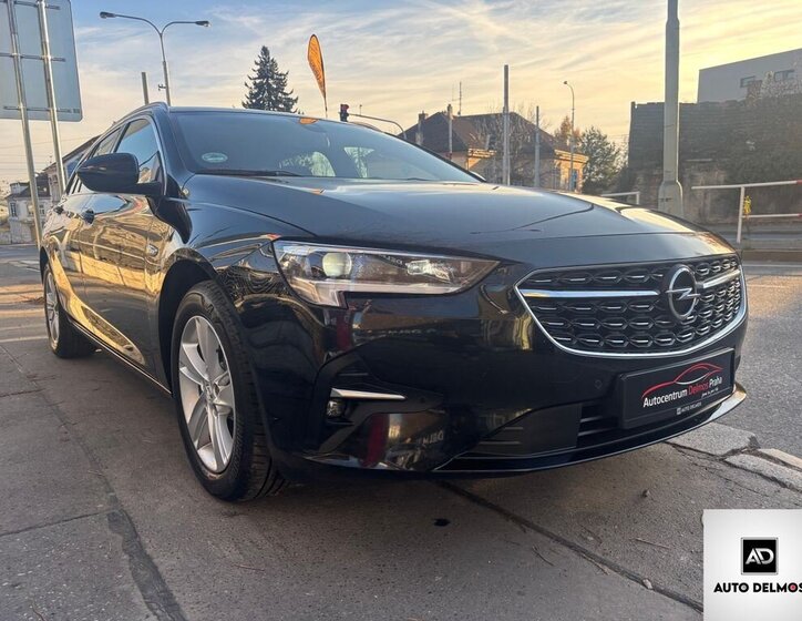 Opel Insignia 11