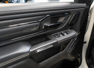 Dodge RAM Pick-up 5,7 l 291 kw