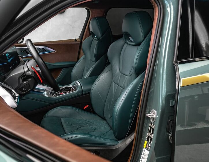 BMW XM SUV 4,4 l 360 kw