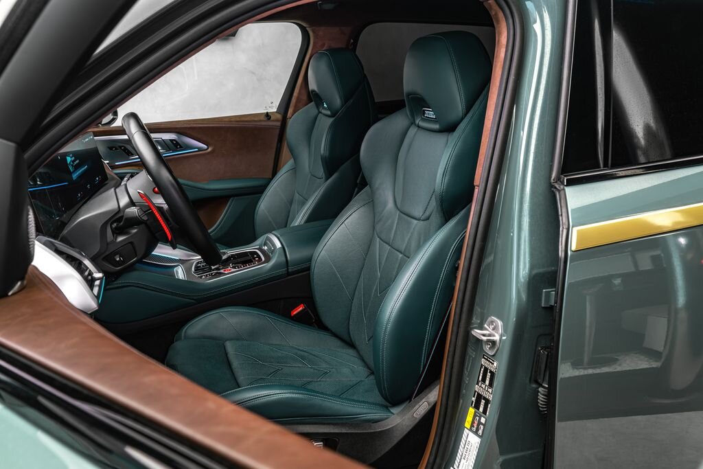 BMW XM SUV 4,4 l 360 kw