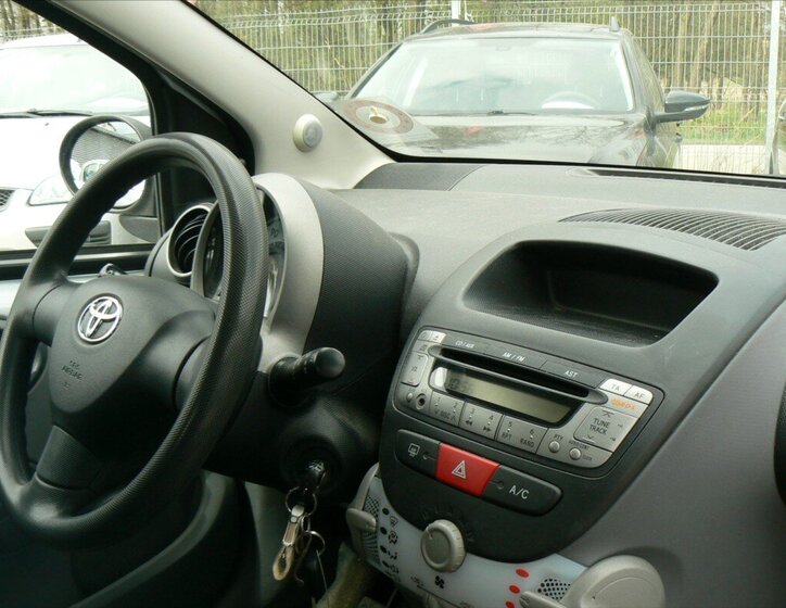 Toyota Aygo Hatchback 998,0 50 kw